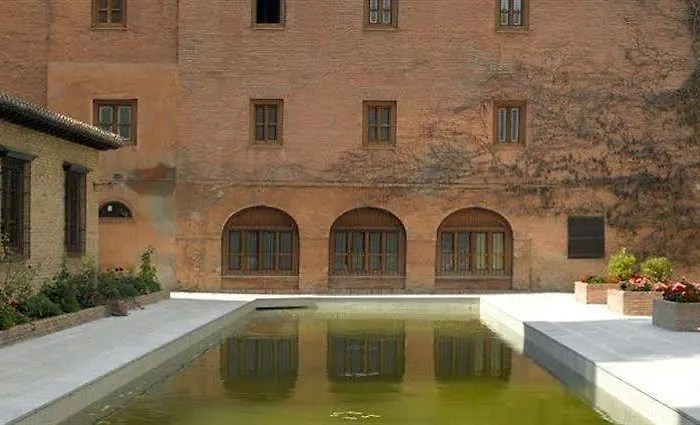 Los mejores hoteles junto a la imponente Alhambra